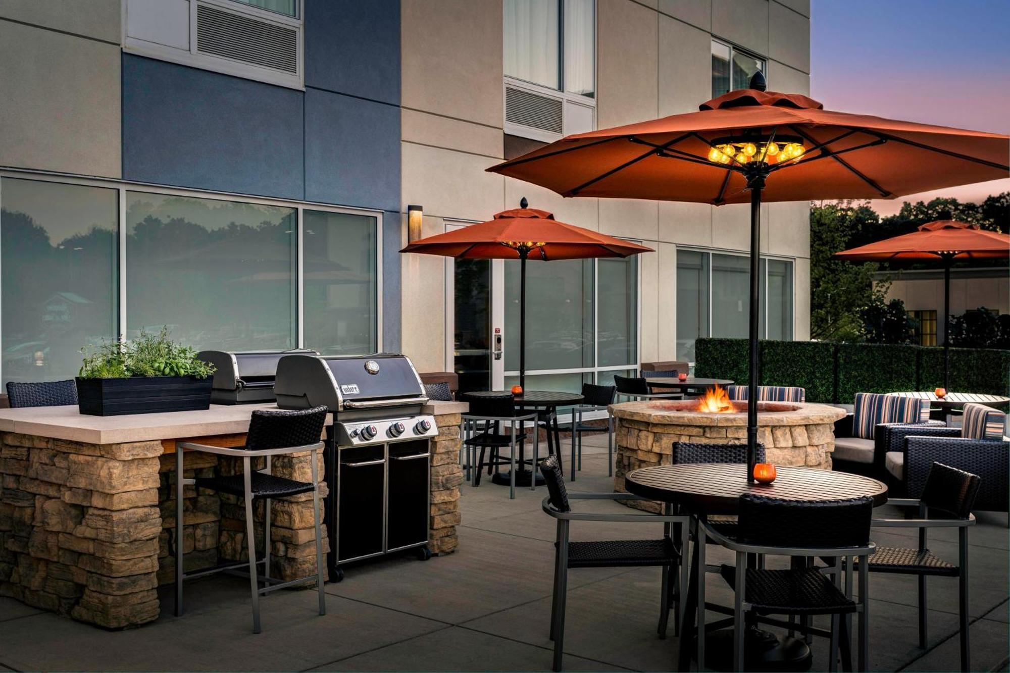 Towneplace Suites By Marriott Pittsburgh Harmarville Eksteriør bilde