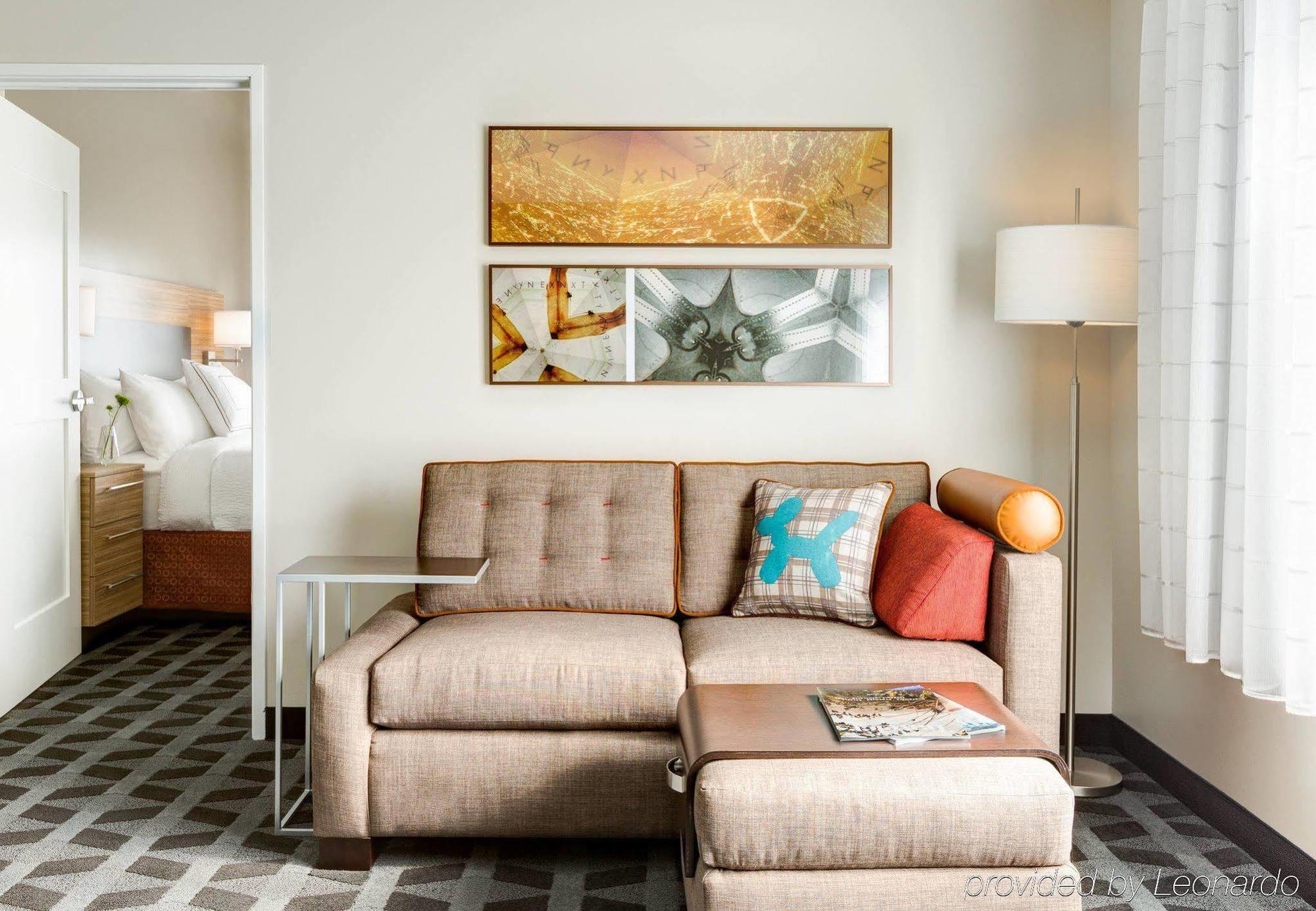 Towneplace Suites By Marriott Pittsburgh Harmarville Eksteriør bilde